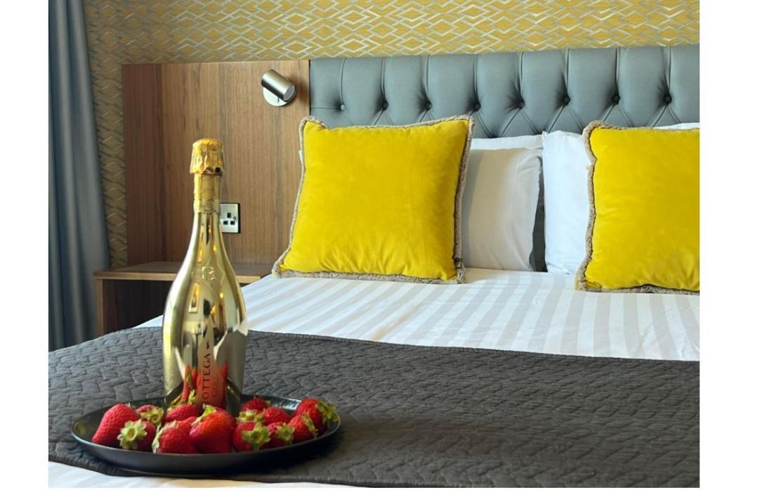 Majestic Hotel ترامور المظهر الخارجي الصورة